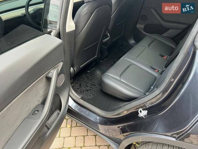 Серый Тесла Model Y, объемом двигателя 0 л и пробегом 4 тыс. км за 29900 $, фото 11 на Automoto.ua