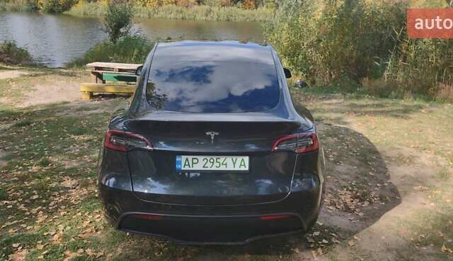 Серый Тесла Model Y, объемом двигателя 0 л и пробегом 7 тыс. км за 28000 $, фото 8 на Automoto.ua