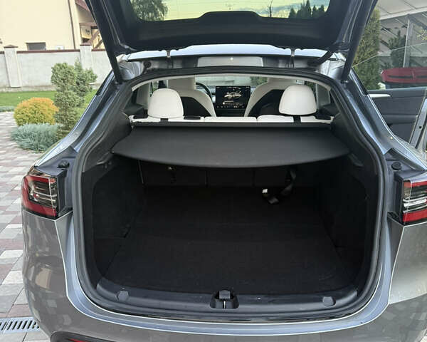 Сірий Тесла Model Y, об'ємом двигуна 0 л та пробігом 12 тис. км за 33300 $, фото 15 на Automoto.ua