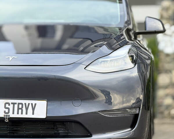 Сірий Тесла Model Y, об'ємом двигуна 0 л та пробігом 13 тис. км за 29999 $, фото 15 на Automoto.ua
