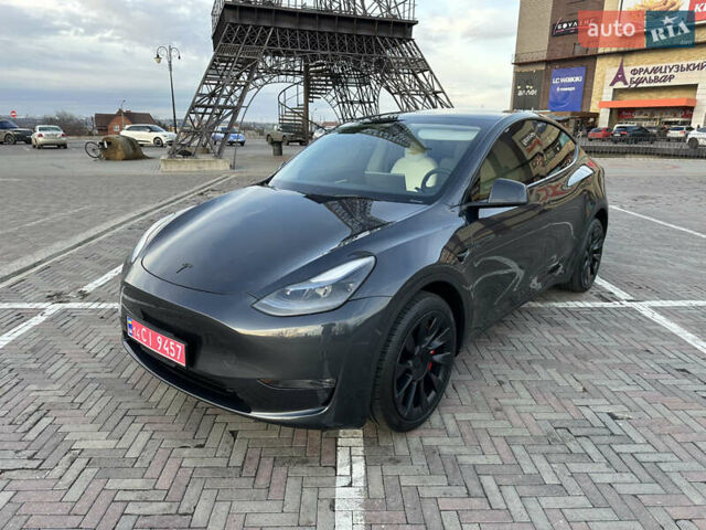 Сірий Тесла Model Y, об'ємом двигуна 0 л та пробігом 30 тис. км за 33999 $, фото 3 на Automoto.ua