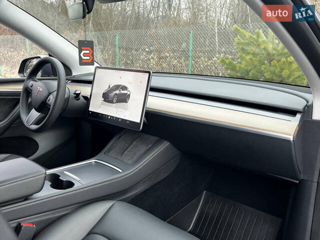 Сірий Тесла Model Y, об'ємом двигуна 0 л та пробігом 20 тис. км за 24800 $, фото 10 на Automoto.ua