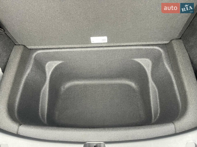 Сірий Тесла Model Y, об'ємом двигуна 0 л та пробігом 16 тис. км за 26000 $, фото 13 на Automoto.ua