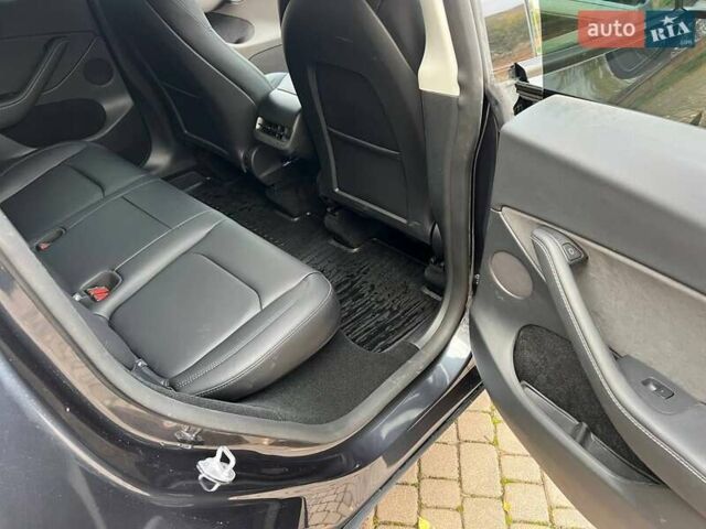Серый Тесла Model Y, объемом двигателя 0 л и пробегом 4 тыс. км за 29900 $, фото 12 на Automoto.ua