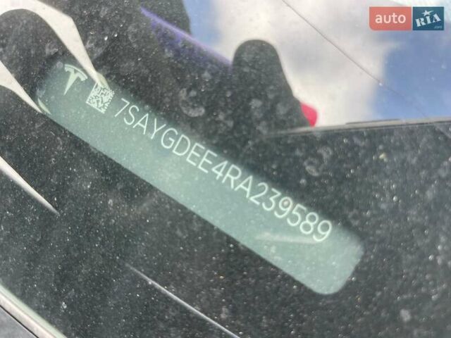 Серый Тесла Model Y, объемом двигателя 0 л и пробегом 36 тыс. км за 17800 $, фото 1 на Automoto.ua