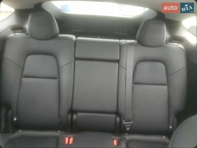 Серый Тесла Model Y, объемом двигателя 0 л и пробегом 31 тыс. км за 21500 $, фото 11 на Automoto.ua
