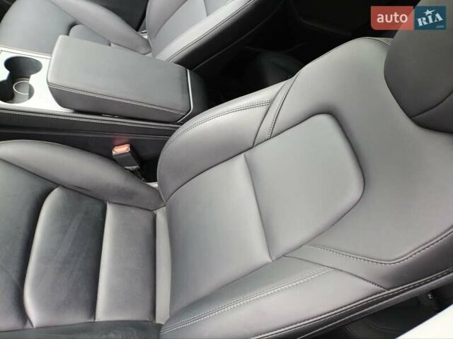 Сірий Тесла Model Y, об'ємом двигуна 0 л та пробігом 24 тис. км за 25000 $, фото 23 на Automoto.ua