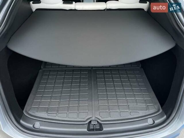 Серый Тесла Model Y, объемом двигателя 0 л и пробегом 25 тыс. км за 36700 $, фото 31 на Automoto.ua