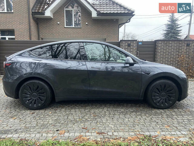 Серый Тесла Model Y, объемом двигателя 0 л и пробегом 5 тыс. км за 26000 $, фото 6 на Automoto.ua