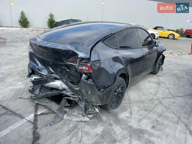 Серый Тесла Model Y, объемом двигателя 0 л и пробегом 36 тыс. км за 17800 $, фото 8 на Automoto.ua