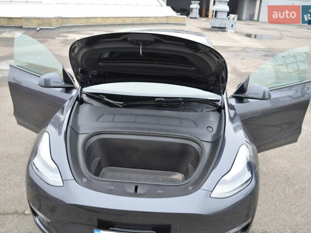 Сірий Тесла Model Y, об'ємом двигуна 0 л та пробігом 16 тис. км за 32000 $, фото 21 на Automoto.ua
