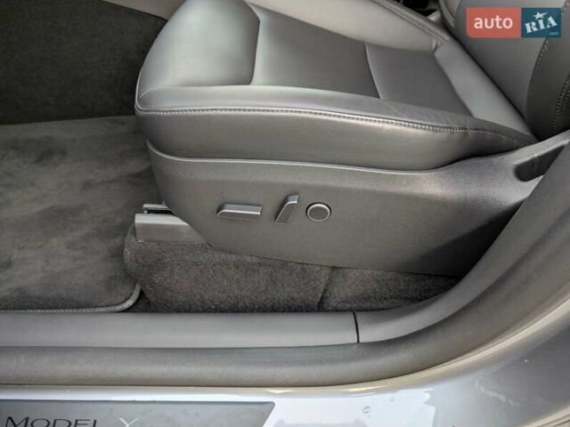 Серый Тесла Model Y, объемом двигателя 0 л и пробегом 6 тыс. км за 42900 $, фото 19 на Automoto.ua