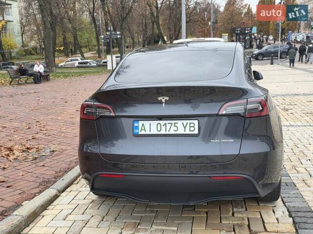 Серый Тесла Model Y, объемом двигателя 0 л и пробегом 39 тыс. км за 31700 $, фото 16 на Automoto.ua