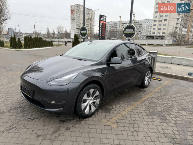 Сірий Тесла Model Y, об'ємом двигуна 0 л та пробігом 20 тис. км за 26500 $, фото 2 на Automoto.ua