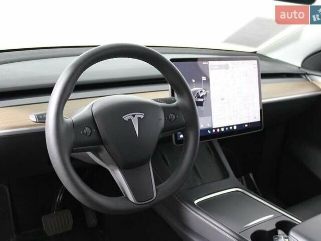 Сірий Тесла Model Y, об'ємом двигуна 0 л та пробігом 34 тис. км за 16300 $, фото 12 на Automoto.ua