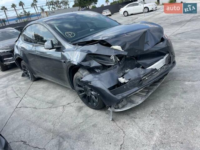 Серый Тесла Model Y, объемом двигателя 0 л и пробегом 36 тыс. км за 17800 $, фото 6 на Automoto.ua