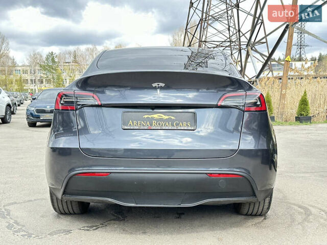 Серый Тесла Model Y, объемом двигателя 0 л и пробегом 1 тыс. км за 39900 $, фото 10 на Automoto.ua