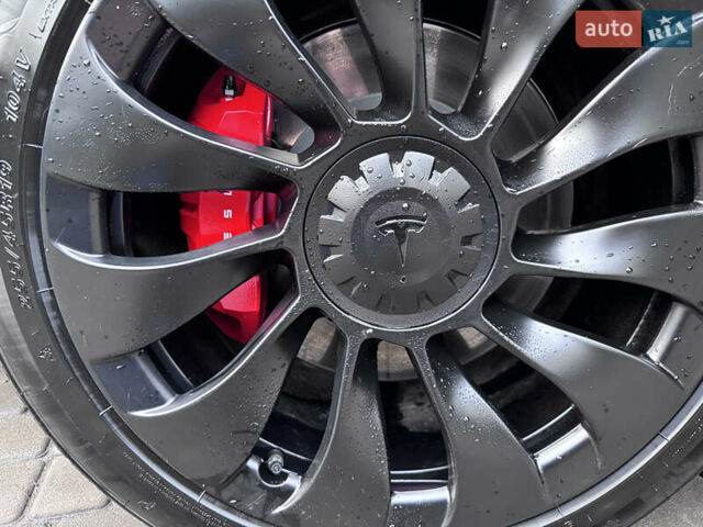Сірий Тесла Model Y, об'ємом двигуна 0 л та пробігом 21 тис. км за 35000 $, фото 4 на Automoto.ua