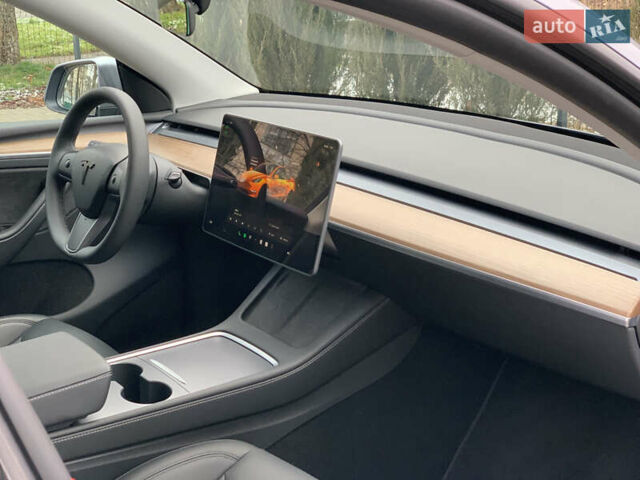 Сірий Тесла Model Y, об'ємом двигуна 0 л та пробігом 5 тис. км за 42500 $, фото 30 на Automoto.ua