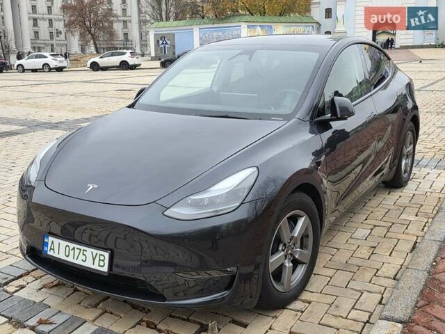 Серый Тесла Model Y, объемом двигателя 0 л и пробегом 39 тыс. км за 31700 $, фото 13 на Automoto.ua