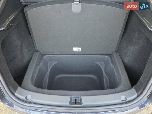 Сірий Тесла Model Y, об'ємом двигуна 0 л та пробігом 19 тис. км за 34900 $, фото 38 на Automoto.ua