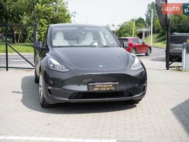 Серый Тесла Model Y, объемом двигателя 0 л и пробегом 24 тыс. км за 29500 $, фото 25 на Automoto.ua