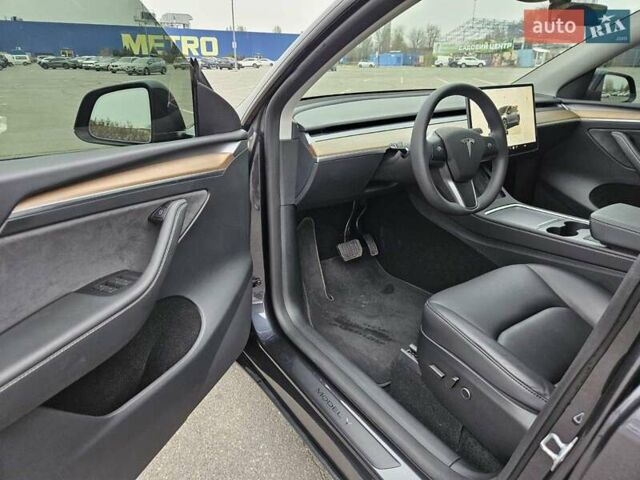 Сірий Тесла Model Y, об'ємом двигуна 0 л та пробігом 12 тис. км за 29900 $, фото 17 на Automoto.ua