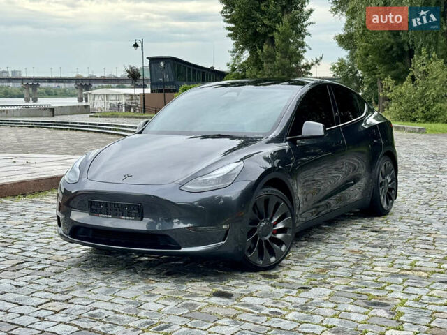 Серый Тесла Model Y, объемом двигателя 0 л и пробегом 7 тыс. км за 33999 $, фото 121 на Automoto.ua