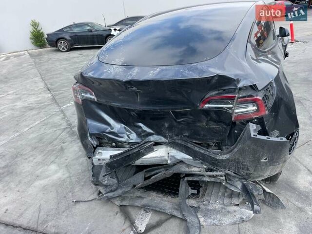 Серый Тесла Model Y, объемом двигателя 0 л и пробегом 36 тыс. км за 17800 $, фото 10 на Automoto.ua