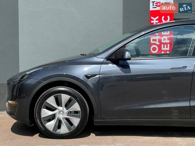 Сірий Тесла Model Y, об'ємом двигуна 0 л та пробігом 11 тис. км за 31700 $, фото 1 на Automoto.ua