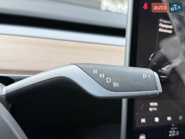 Сірий Тесла Model Y, об'ємом двигуна 0 л та пробігом 13 тис. км за 29999 $, фото 76 на Automoto.ua