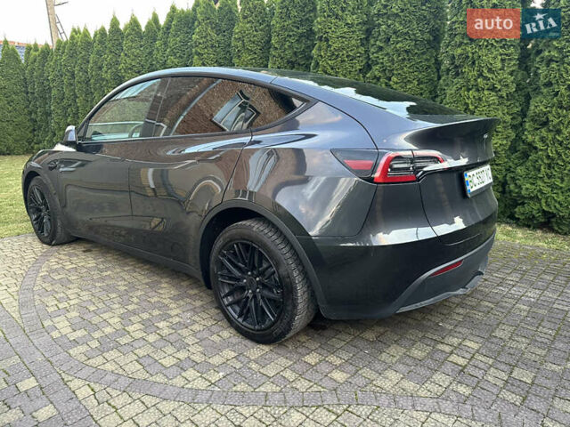 Серый Тесла Model Y, объемом двигателя 0 л и пробегом 17 тыс. км за 28000 $, фото 11 на Automoto.ua