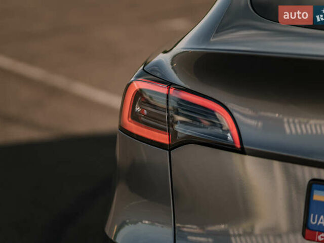 Сірий Тесла Model Y, об'ємом двигуна 0 л та пробігом 12 тис. км за 32500 $, фото 11 на Automoto.ua