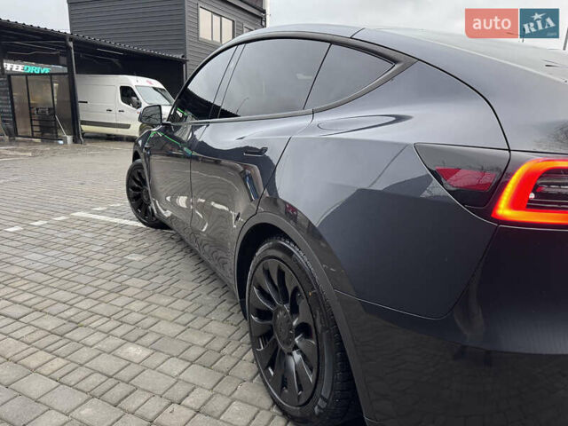 Сірий Тесла Model Y, об'ємом двигуна 0 л та пробігом 21 тис. км за 35000 $, фото 16 на Automoto.ua