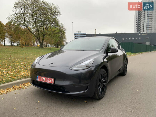Серый Тесла Model Y, объемом двигателя 0 л и пробегом 14 тыс. км за 32300 $, фото 42 на Automoto.ua