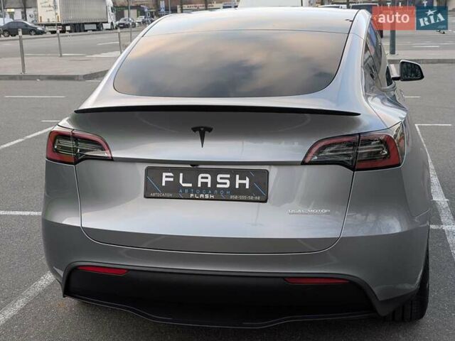Серый Тесла Model Y, объемом двигателя 0 л и пробегом 6 тыс. км за 42900 $, фото 9 на Automoto.ua