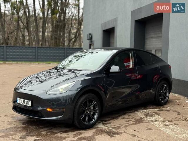 Сірий Тесла Model Y, об'ємом двигуна 0 л та пробігом 16 тис. км за 30500 $, фото 3 на Automoto.ua