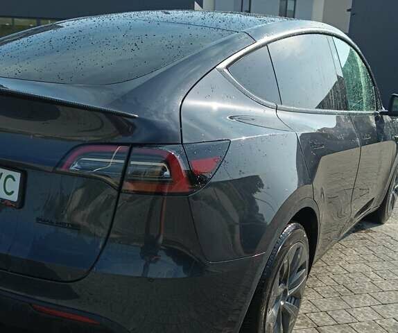 Серый Тесла Model Y, объемом двигателя 0 л и пробегом 20 тыс. км за 29600 $, фото 7 на Automoto.ua