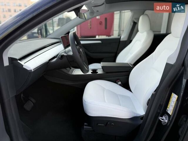 Сірий Тесла Model Y, об'ємом двигуна 0 л та пробігом 11 тис. км за 34500 $, фото 15 на Automoto.ua