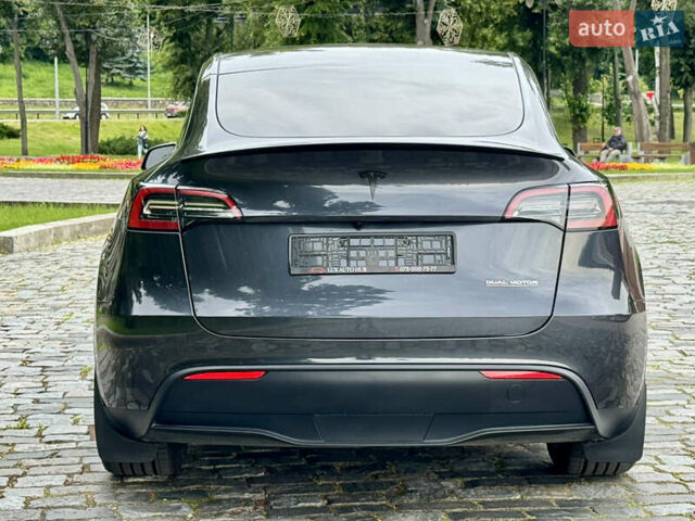 Серый Тесла Model Y, объемом двигателя 0 л и пробегом 7 тыс. км за 33999 $, фото 140 на Automoto.ua