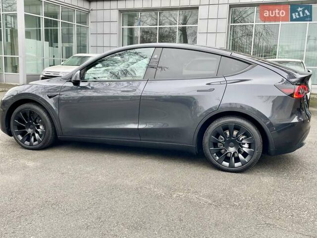 Серый Тесла Model Y, объемом двигателя 0 л и пробегом 23 тыс. км за 28800 $, фото 12 на Automoto.ua