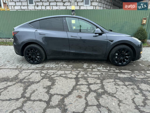 Сірий Тесла Model Y, об'ємом двигуна 0 л та пробігом 13 тис. км за 28200 $, фото 10 на Automoto.ua