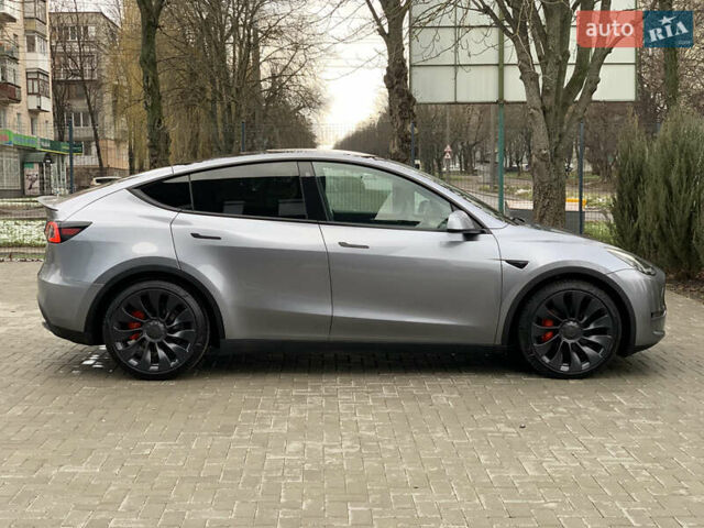 Серый Тесла Model Y, объемом двигателя 0 л и пробегом 5 тыс. км за 42500 $, фото 10 на Automoto.ua