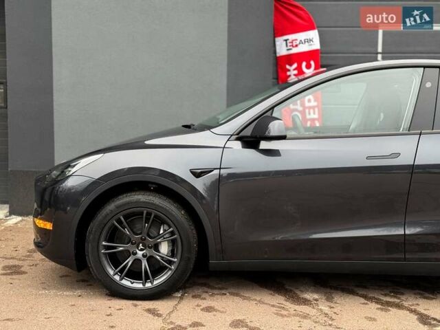 Сірий Тесла Model Y, об'ємом двигуна 0 л та пробігом 16 тис. км за 30500 $, фото 4 на Automoto.ua