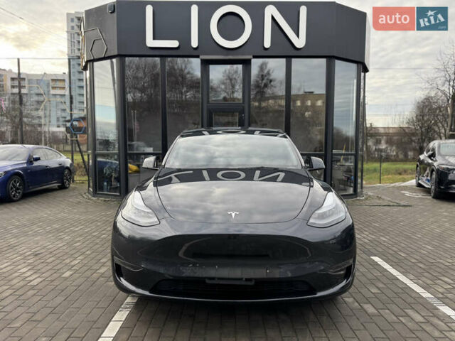 Сірий Тесла Model Y, об'ємом двигуна 0 л та пробігом 31 тис. км за 24499 $, фото 1 на Automoto.ua