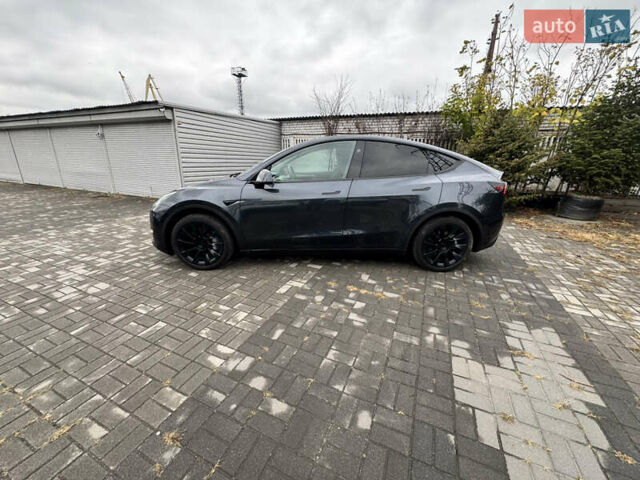 Серый Тесла Model Y, объемом двигателя 0 л и пробегом 8 тыс. км за 31999 $, фото 12 на Automoto.ua