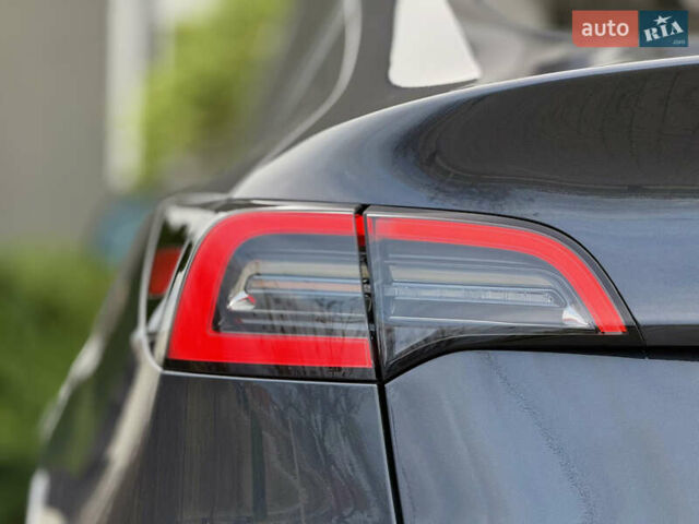 Сірий Тесла Model Y, об'ємом двигуна 0 л та пробігом 13 тис. км за 29999 $, фото 25 на Automoto.ua