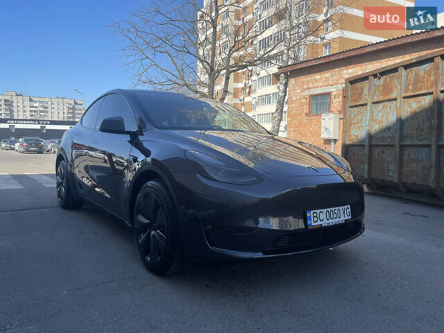 Серый Тесла Model Y, объемом двигателя 0 л и пробегом 22 тыс. км за 34700 $, фото 1 на Automoto.ua