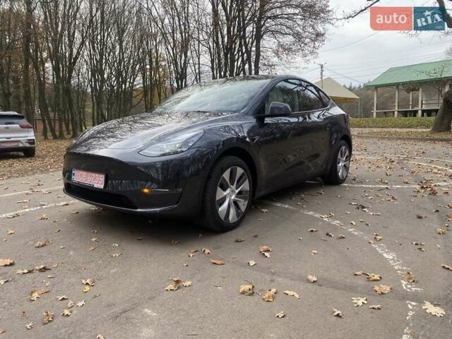 Сірий Тесла Model Y, об'ємом двигуна 0 л та пробігом 33 тис. км за 31000 $, фото 1 на Automoto.ua