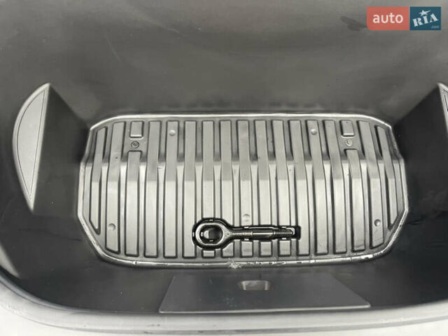 Сірий Тесла Model Y, об'ємом двигуна 0 л та пробігом 16 тис. км за 26000 $, фото 34 на Automoto.ua